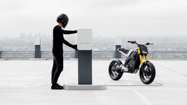 DAB και Peugeot Motocycles μαζί σε μια νέα «ηλεκτρική» πρόκληση 